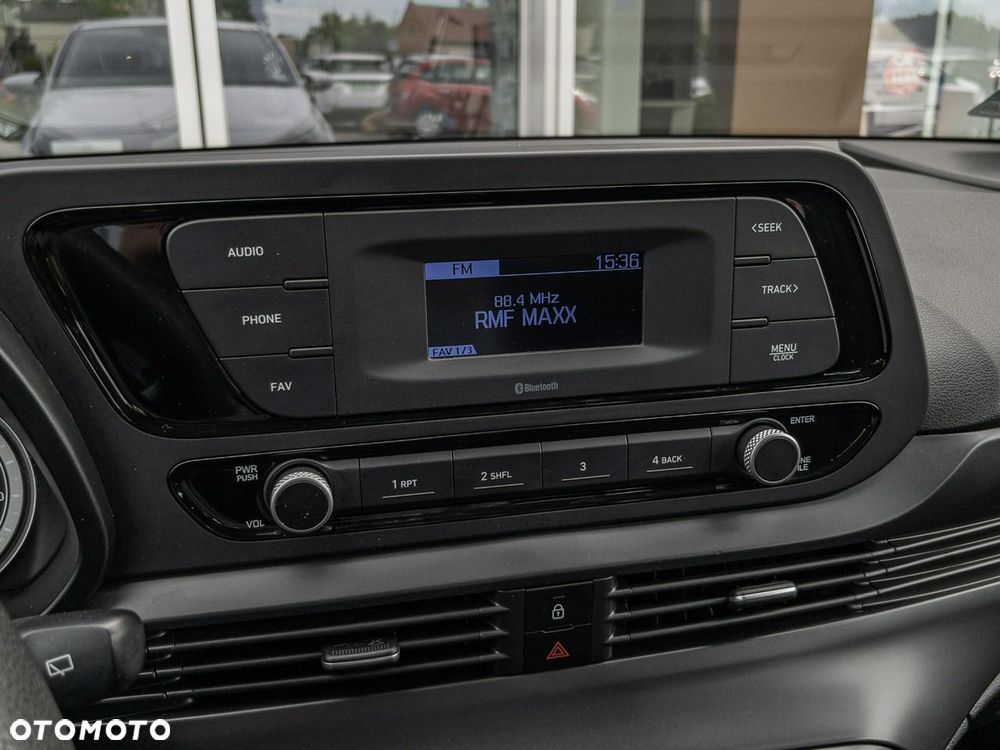 Hyundai i20 1.2 Pure - 17