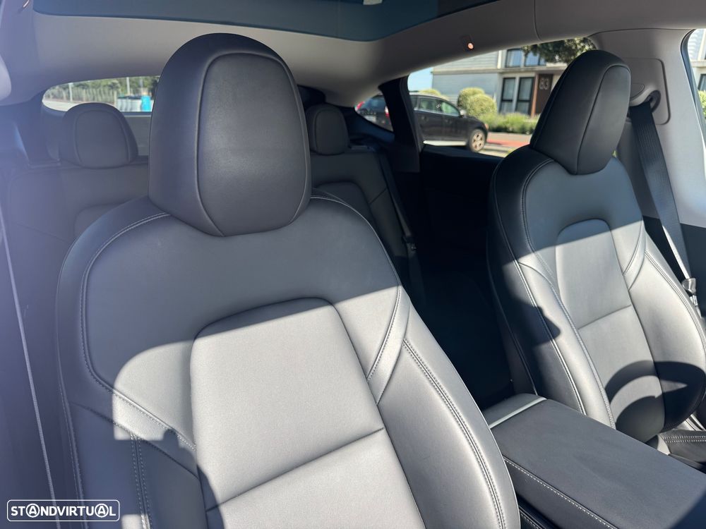 Tesla Model Y Long Range Tração Traseira - 10