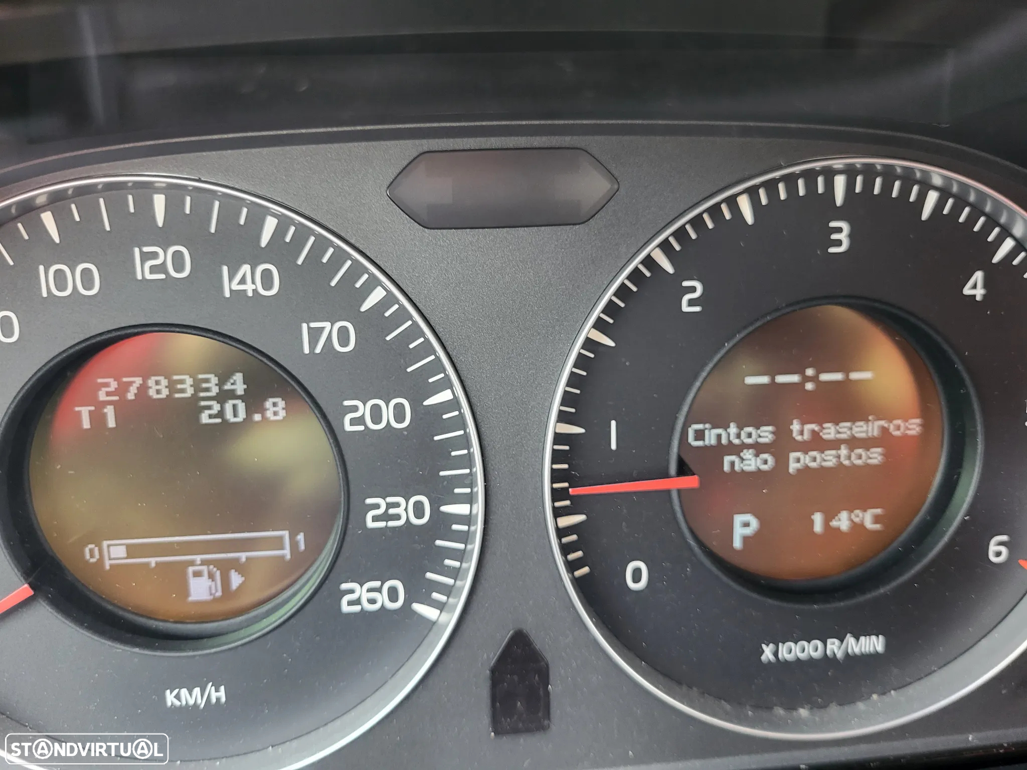 Volvo S80 2.4 D5 Summum Geartronic - 22