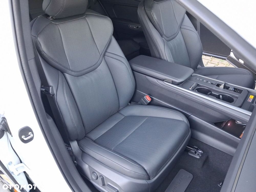 Lexus ES 300h Prestige AWD - 21