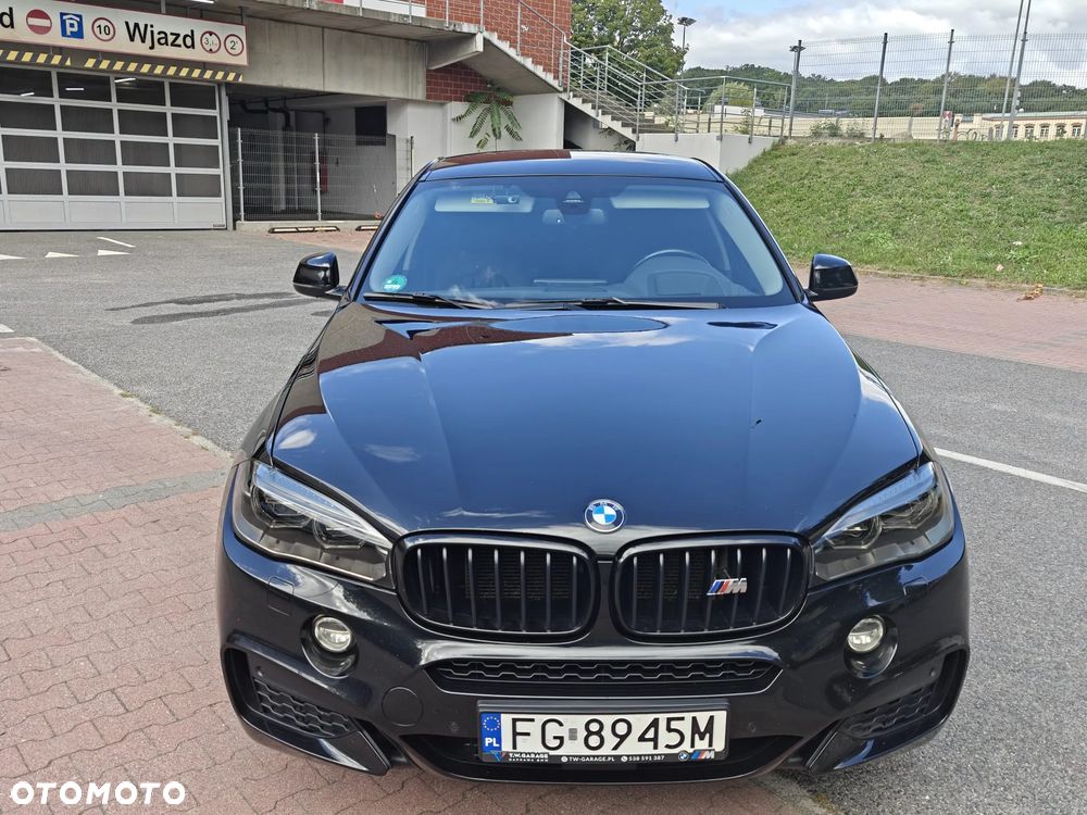 BMW X6 xDrive40d - 10