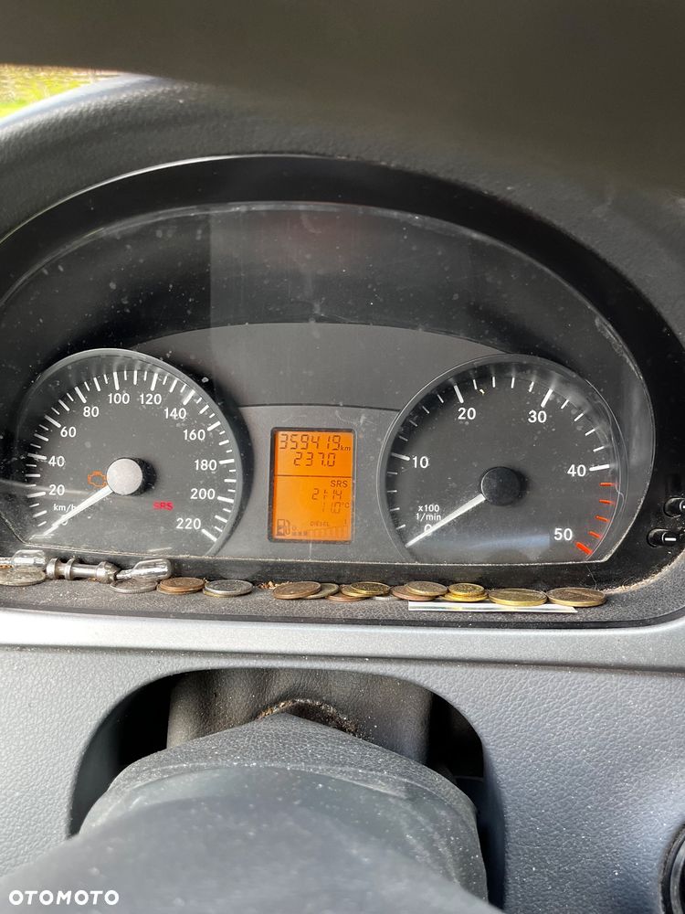 Mercedes-Benz Vito - 12