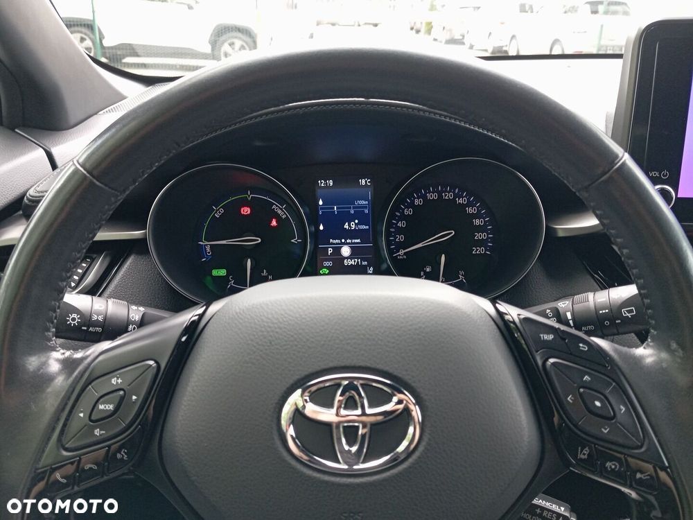 Toyota C-HR - 14