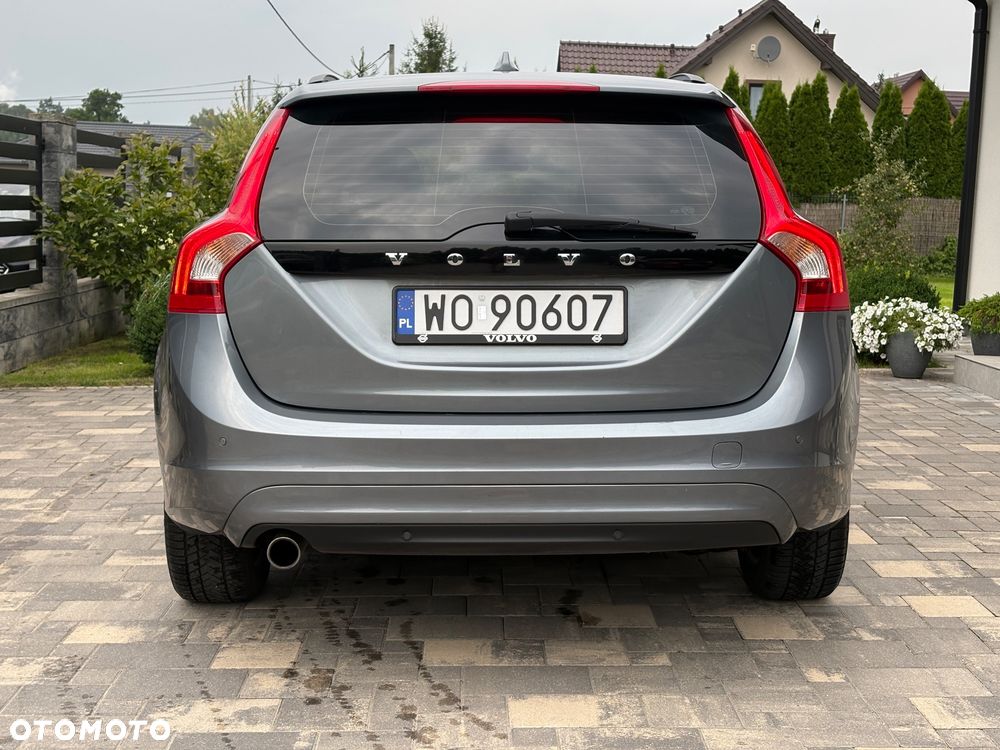 Volvo V60 D2 Drive-E Momentum - 7