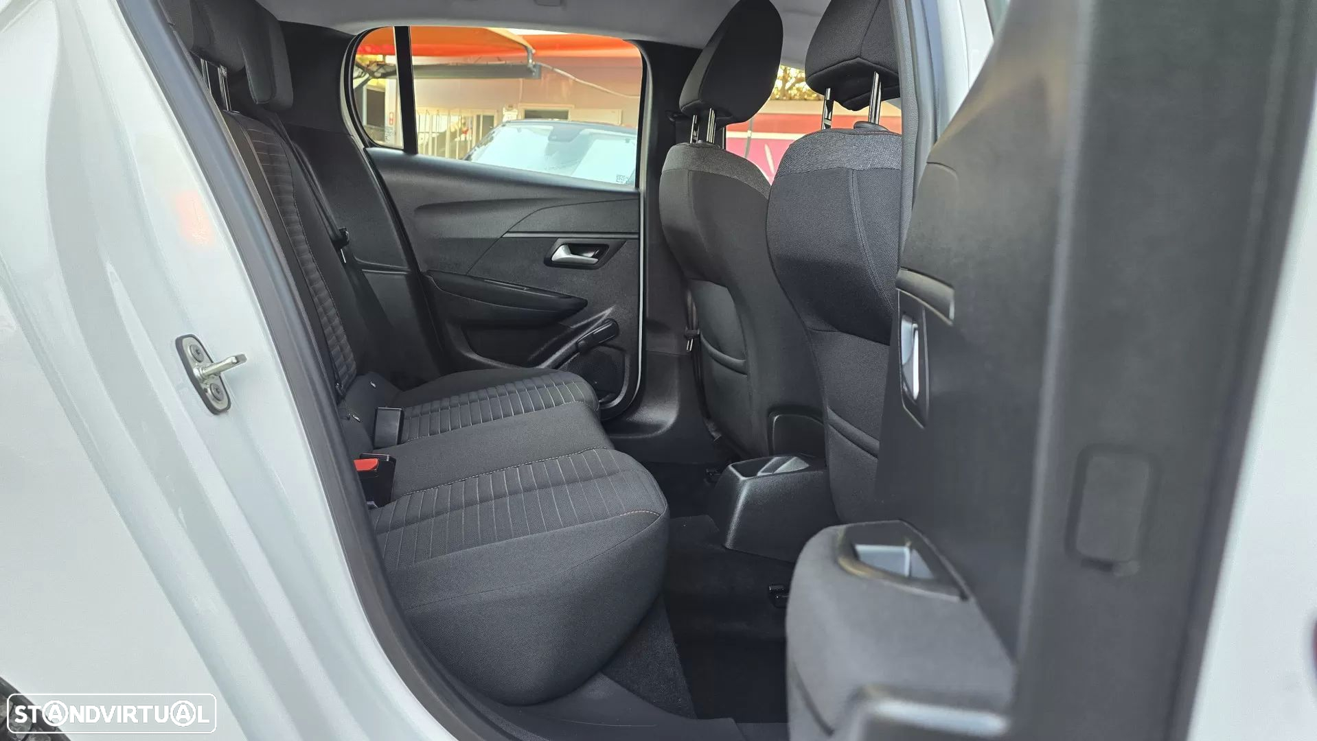 Peugeot 208 1.2 PureTech Active - 20