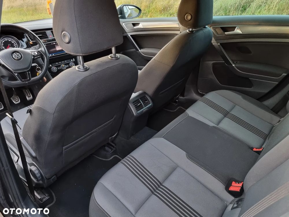 Volkswagen Golf 1.6 TDI BlueMotion Technology Allstar - 35