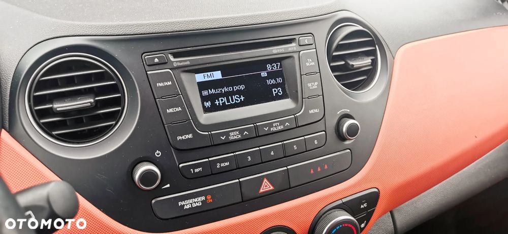 Hyundai i10 1.2 Fifa World Cup Edition - 16