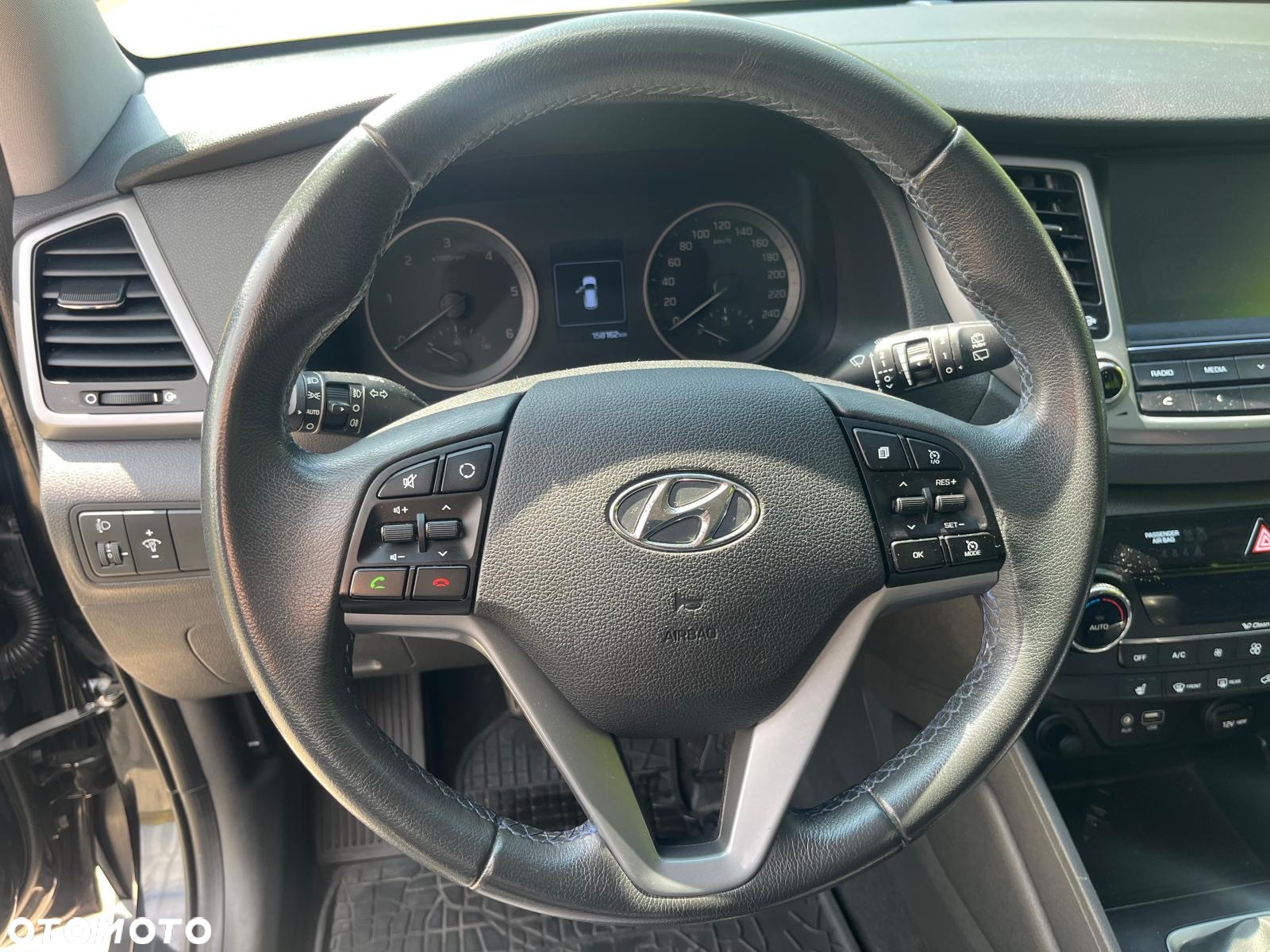 Hyundai Tucson - 16