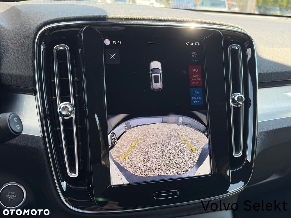 Volvo XC 40 - 24