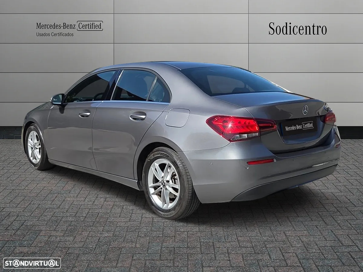 Mercedes-Benz A 180 Limousine d Style - 3