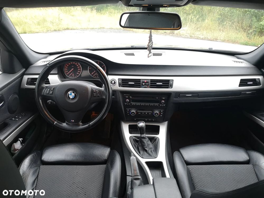 BMW Seria 3 320d xDrive - 6