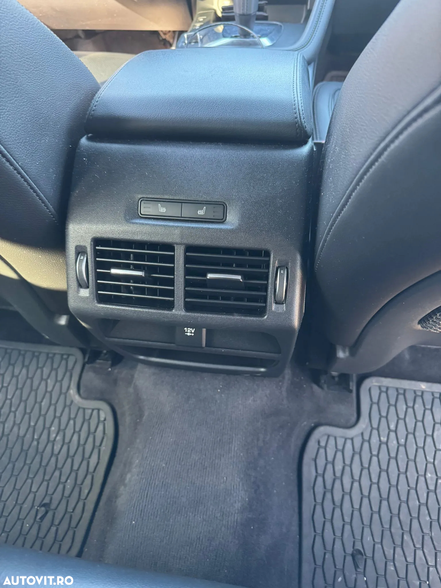 Jaguar E-Pace D180 AWD Aut. R-Dynamic SE - 9