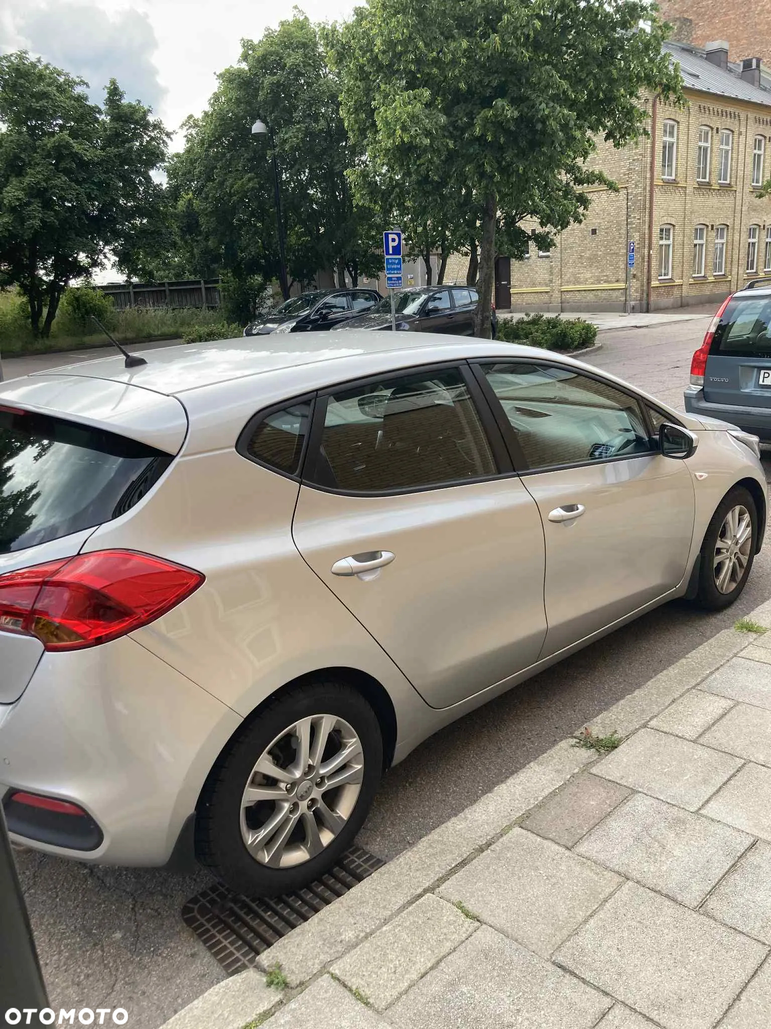 Kia Ceed - 4