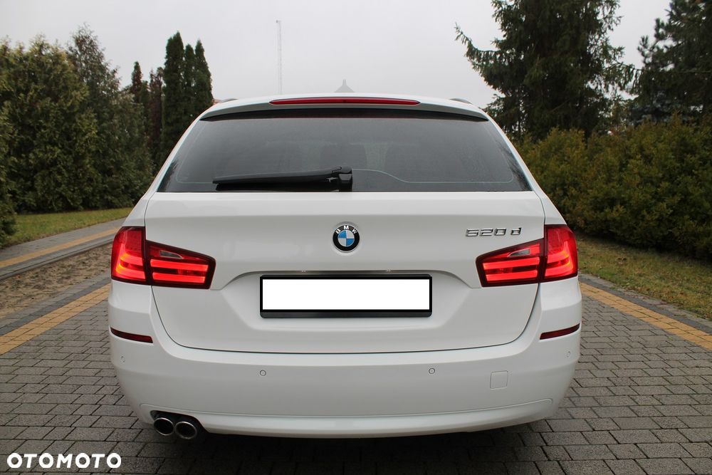 BMW Seria 5 520d - 10