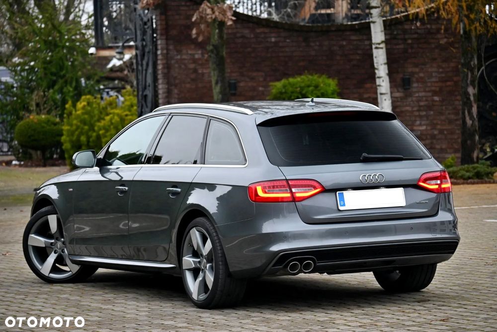 Audi A4 Avant 2.0 TDI DPF clean diesel quattro S tronic S line Sportpaket - 14