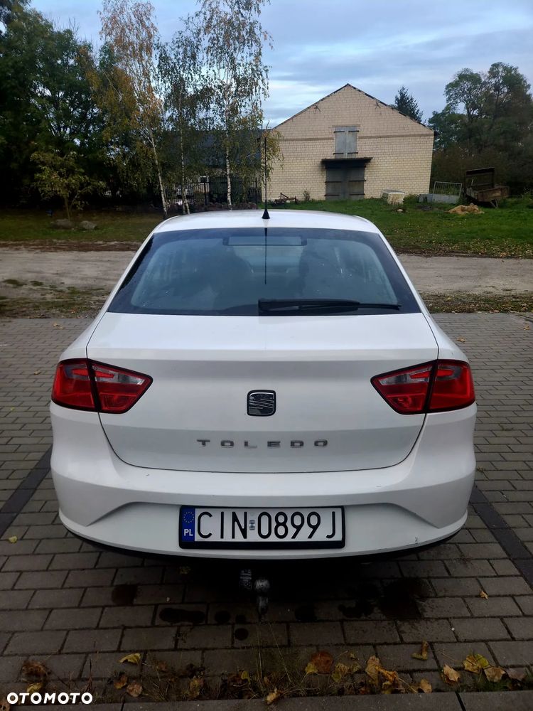 Seat Toledo 2012 photo 4