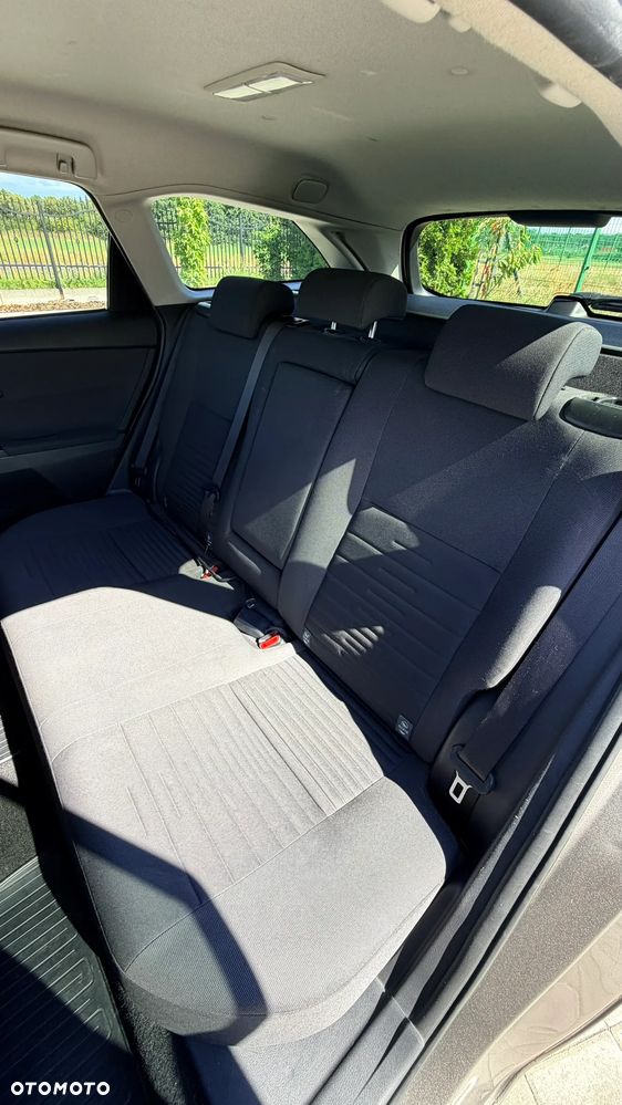 Toyota Auris 1.6 Premium Comfort - 12