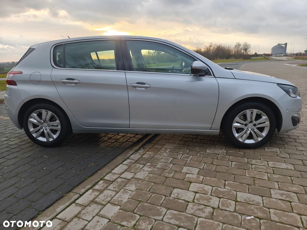 Peugeot 308 1.6 THP Allure - 5