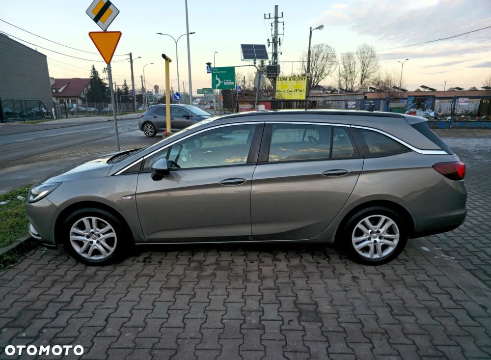 Opel Astra 1.4 T Enjoy - 18