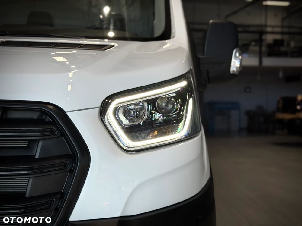Ford Transit - 6