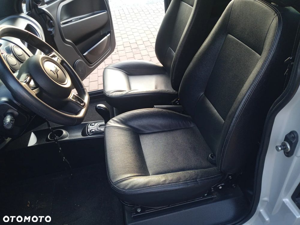 Microcar DUE - 13