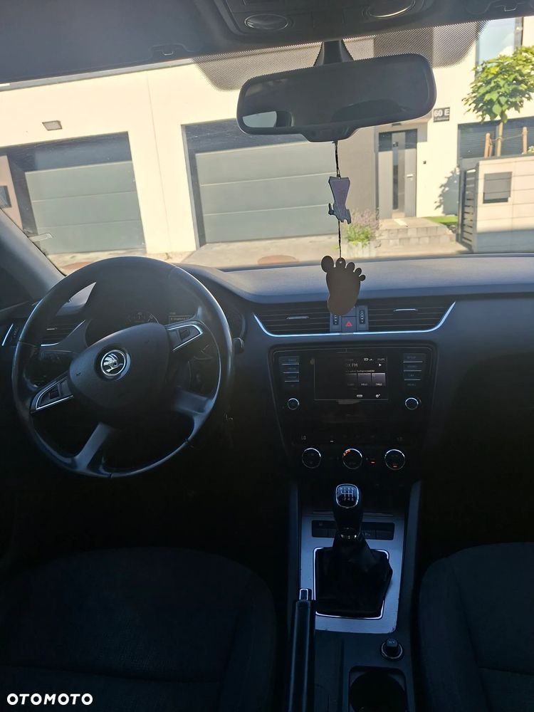 Skoda Octavia 1.4 TSI Edition - 14