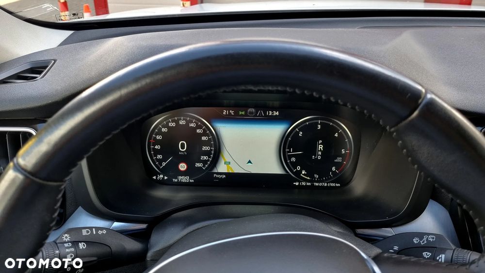 Volvo XC 60 D4 Geartronic Momentum Pro - 26