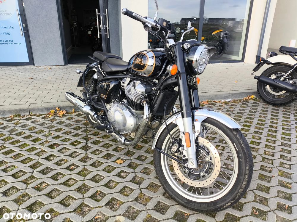 Royal Enfield Classic - 5
