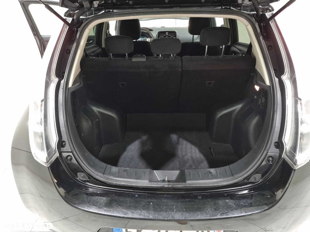 Nissan Leaf - 15