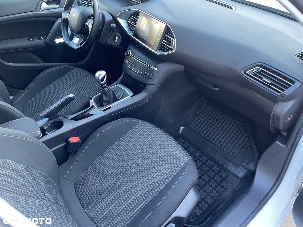 Peugeot 308 SW 1.5 BlueHDi Active Pack S&S - 10