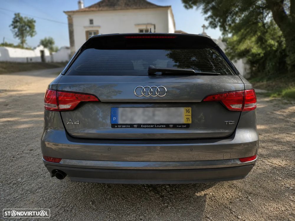 Audi A4 Avant 2.0 TDI Business Line - 9