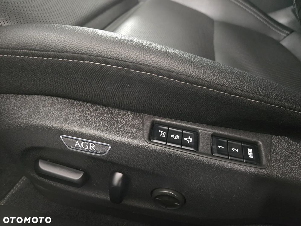 Opel Insignia 2.0 CDTI 4x4 Ultimate S&S - 22