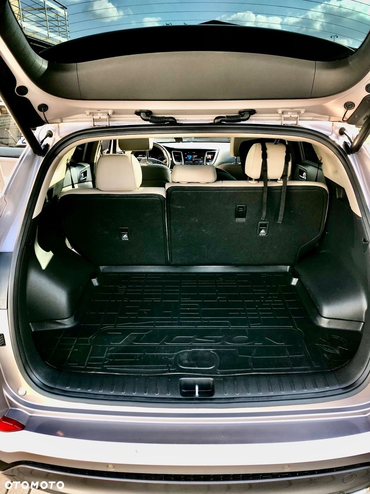 Hyundai Tucson 2.0 CRDI Tour de Pologne 4WD - 17