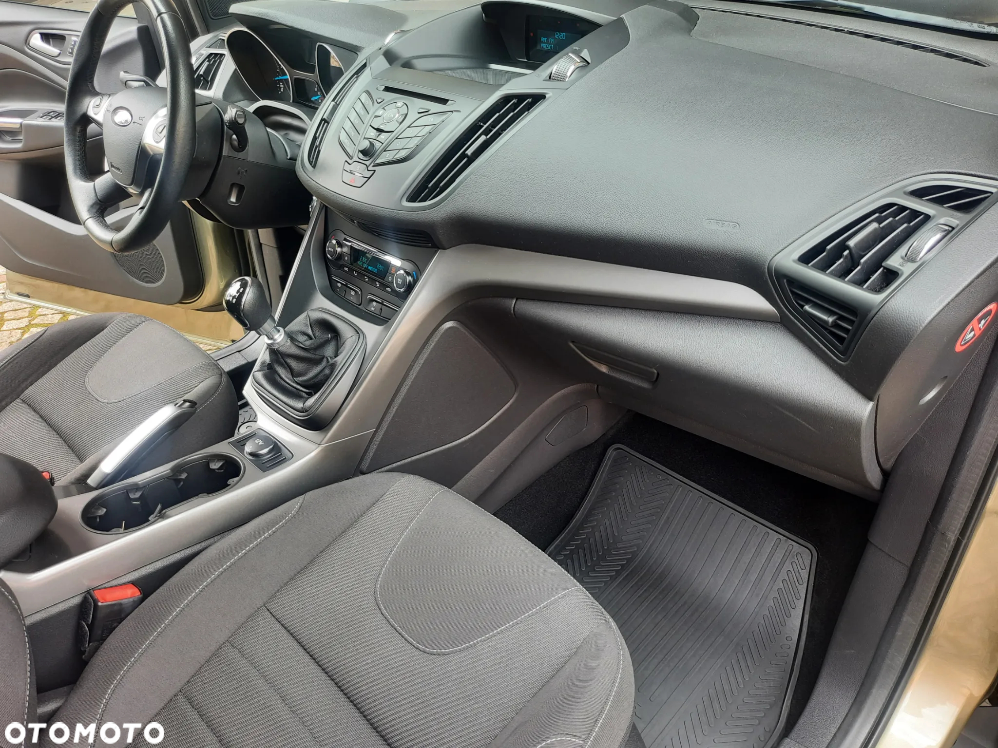 Ford Kuga 1.5 EcoBoost 2x4 Individual - 20