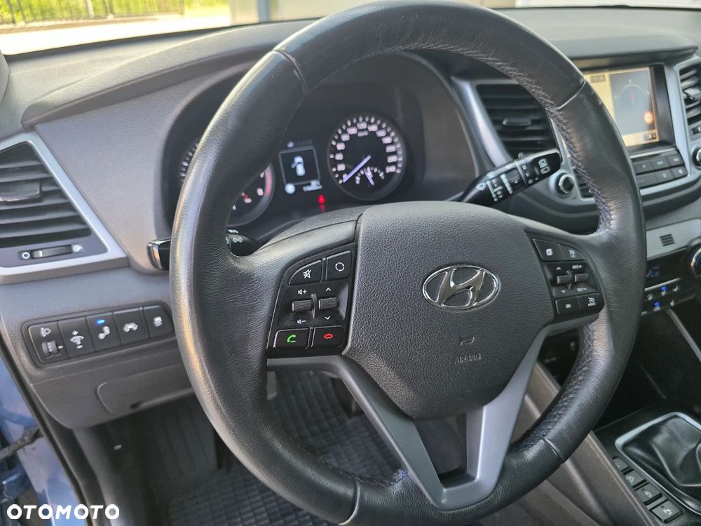 Hyundai Tucson blue 1.6 GDi 2WD Navi - 23