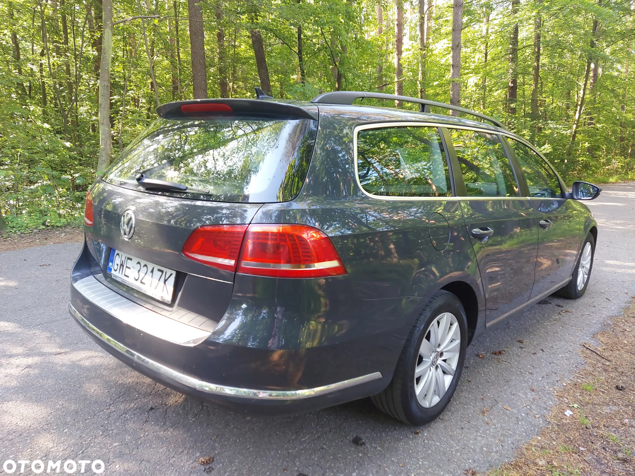 Volkswagen Passat 2.0 TDI Highline - 4