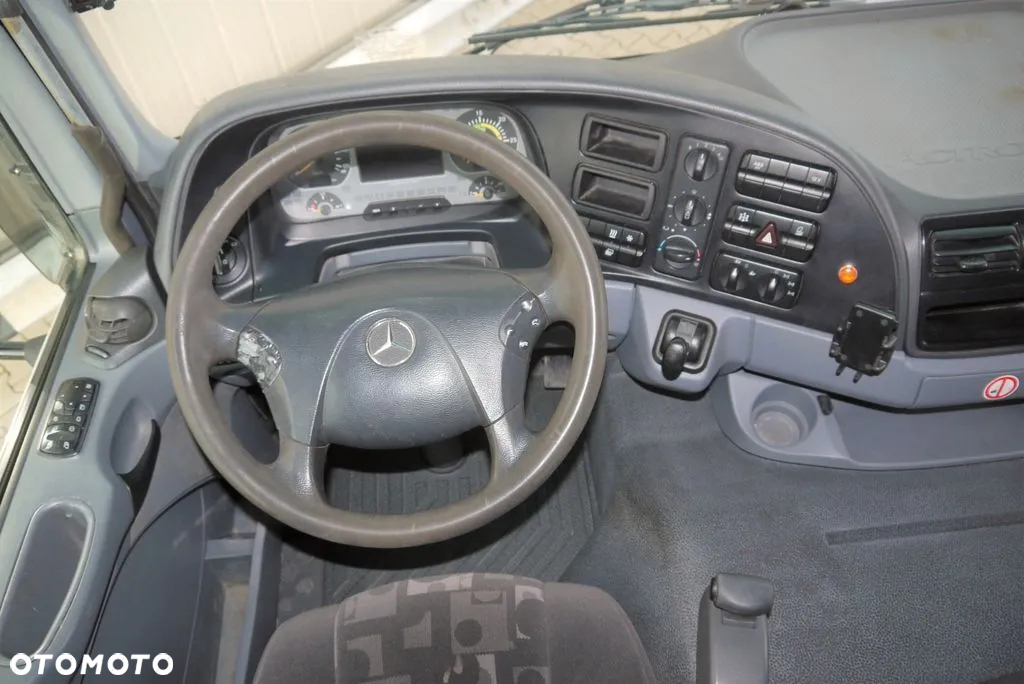 Mercedes-Benz Actros 1844 - 11