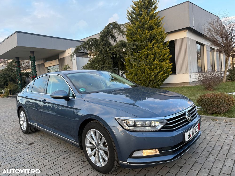 Volkswagen Passat - 11