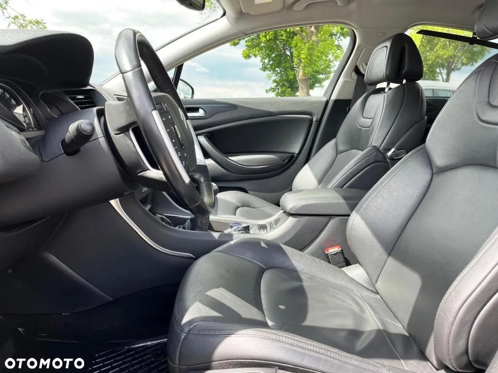 Citroën C5 HDi 135 FAP Exclusive - 25