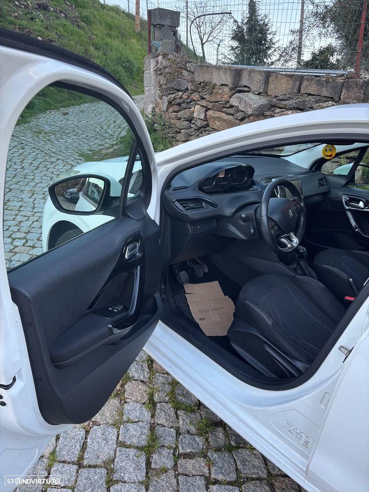 Peugeot 208 1.2 VTi Active - 5