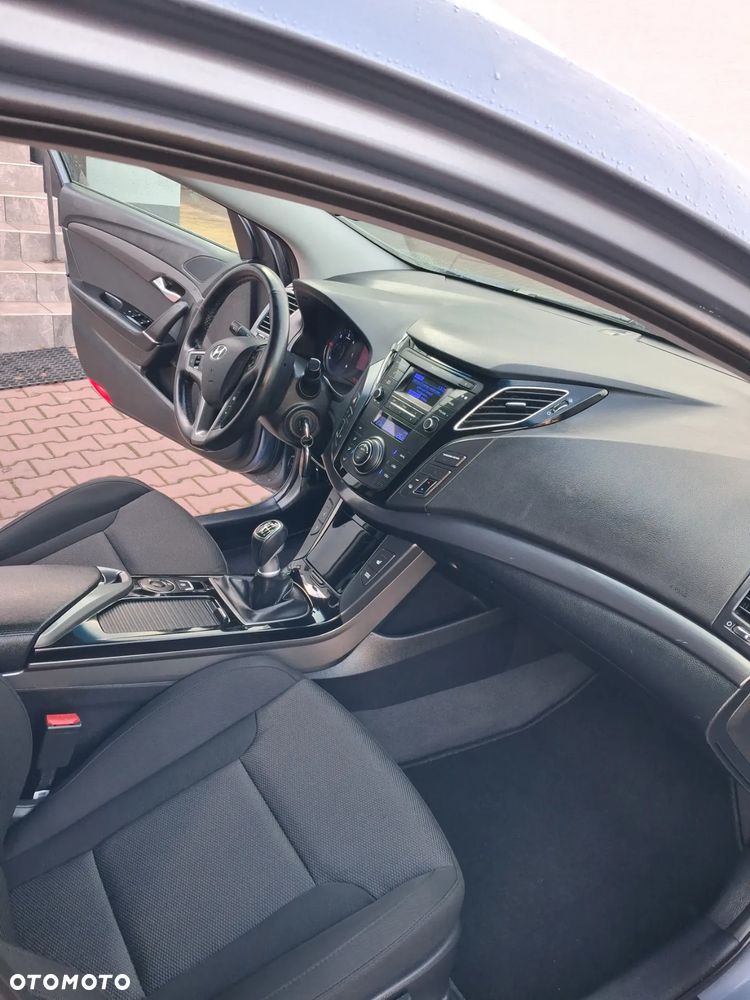 Hyundai i40 - 10