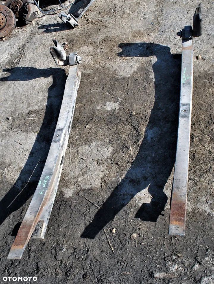 Resory tył Atleon - 2