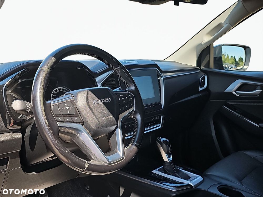 Isuzu D-Max 1.9 DC LSX - 11