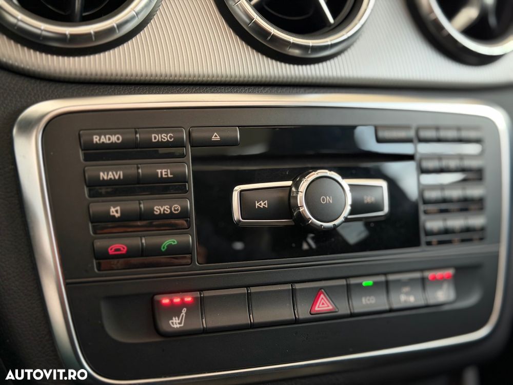 Mercedes-Benz CLA 180 UrbanStyle Edition - 24