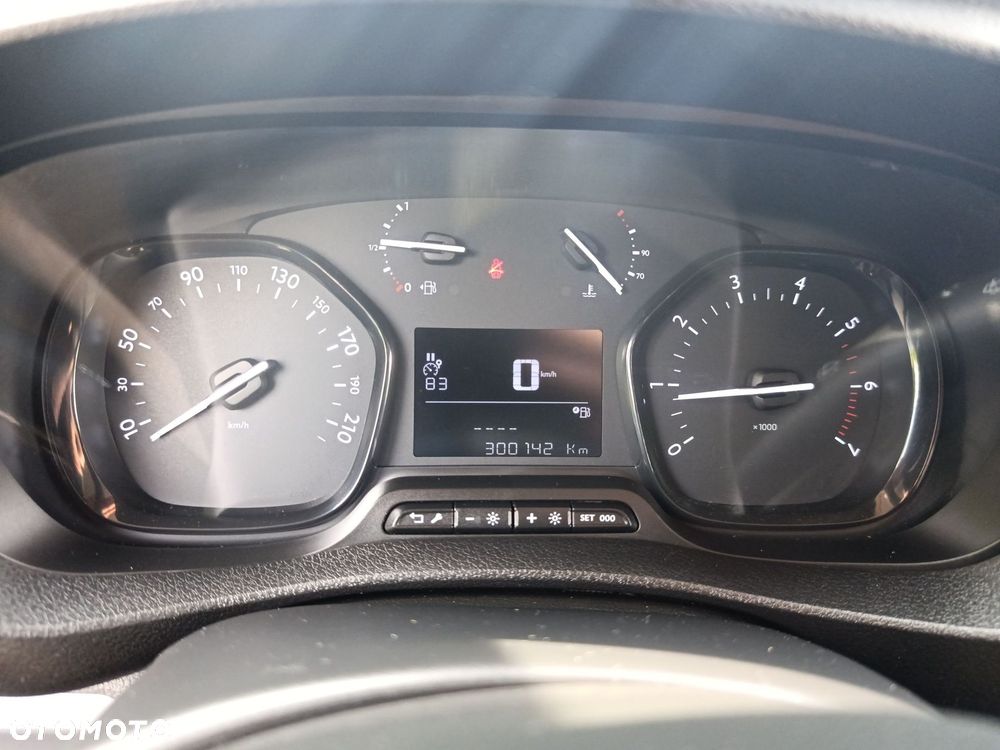 Toyota Proace Verso 1.6 D4-D Compact Business - 16