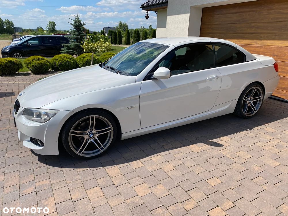 BMW Seria 3 320i M Sport Edition - 12