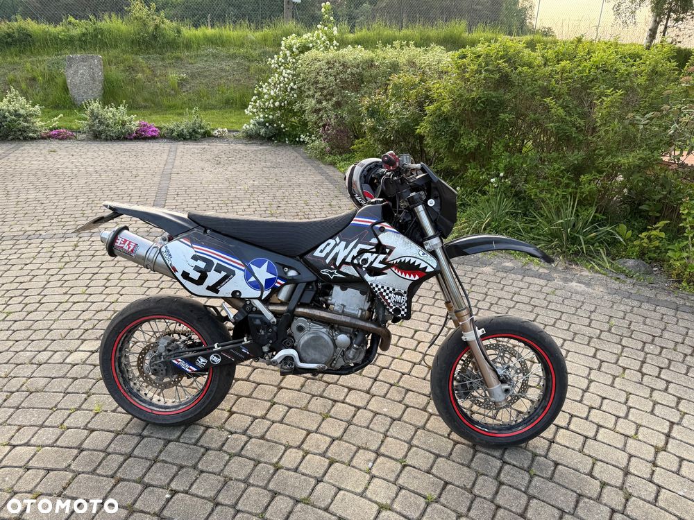 Suzuki DR-Z - 3