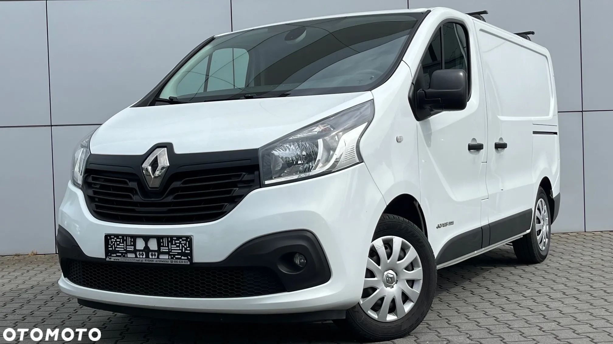 Renault Trafic - 1