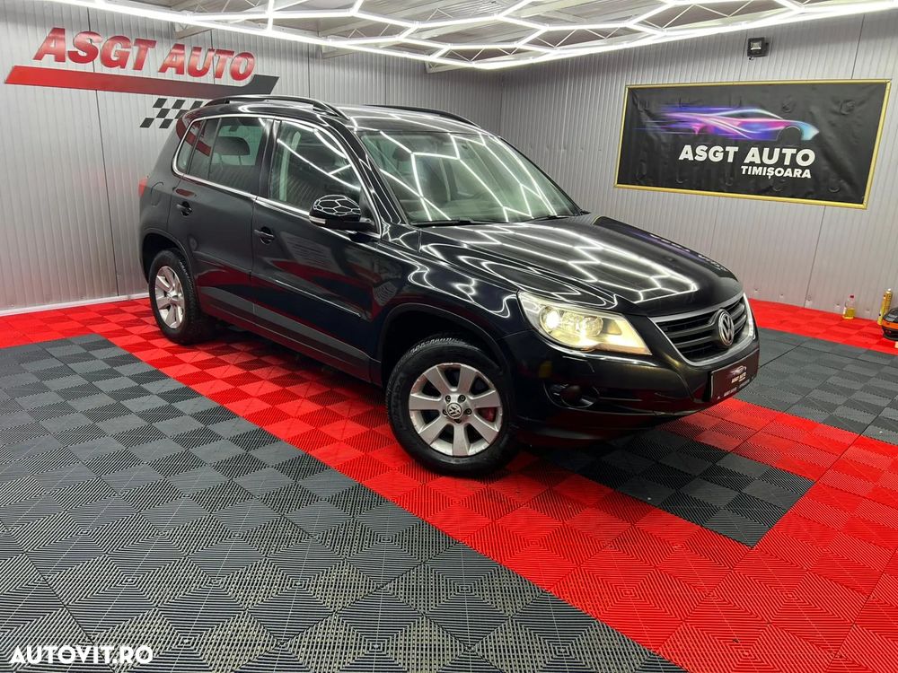 Volkswagen Tiguan - 4