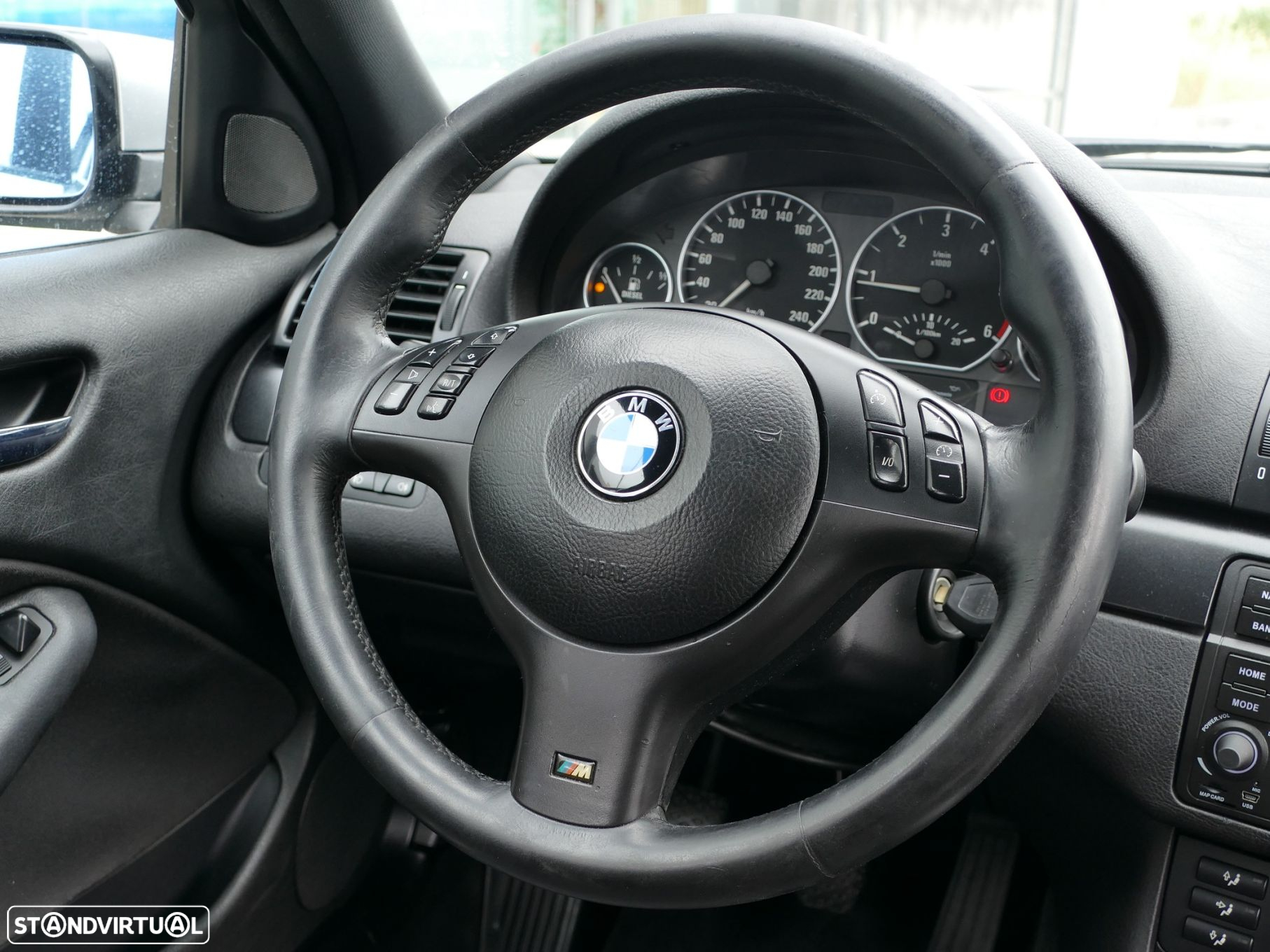 BMW 320 d Sport - 28